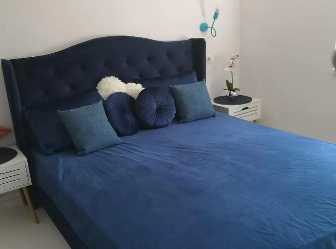 Sensation Blue * Konstanca